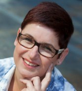 Simone-Foekens-1-272x300